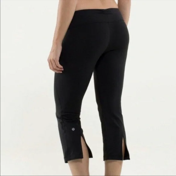 Size 6 Lululemon Gather & Crow Crop Pants. Black & Purple. Split Calf Yoga pant - Picture 3 of 6
